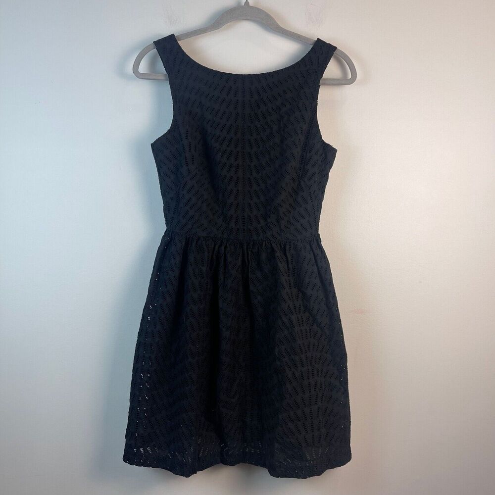 Trina Turk Mini Dress Women's 6 Black Eyelet Sleeveless LBD Capsule Classy Party